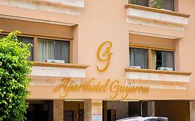 Aparthotel Guijarros